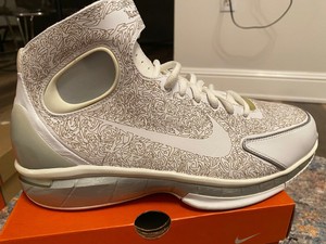 kobe bryant huarache 2k4