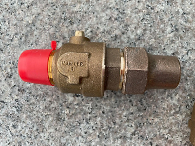 MUELLER® H-9971N Ground Key Corporation Valve 1