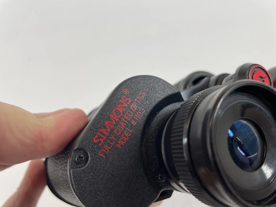 Binoculars 7x35 Wide Angle 500ft 1000yds Fully Coated Simmons Model 1103 - Image 4 of 4