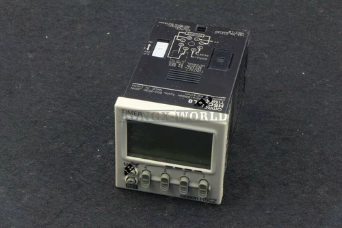 New in box OMRON Timer H5CZ-L8 H5CZL8 100-240VAC