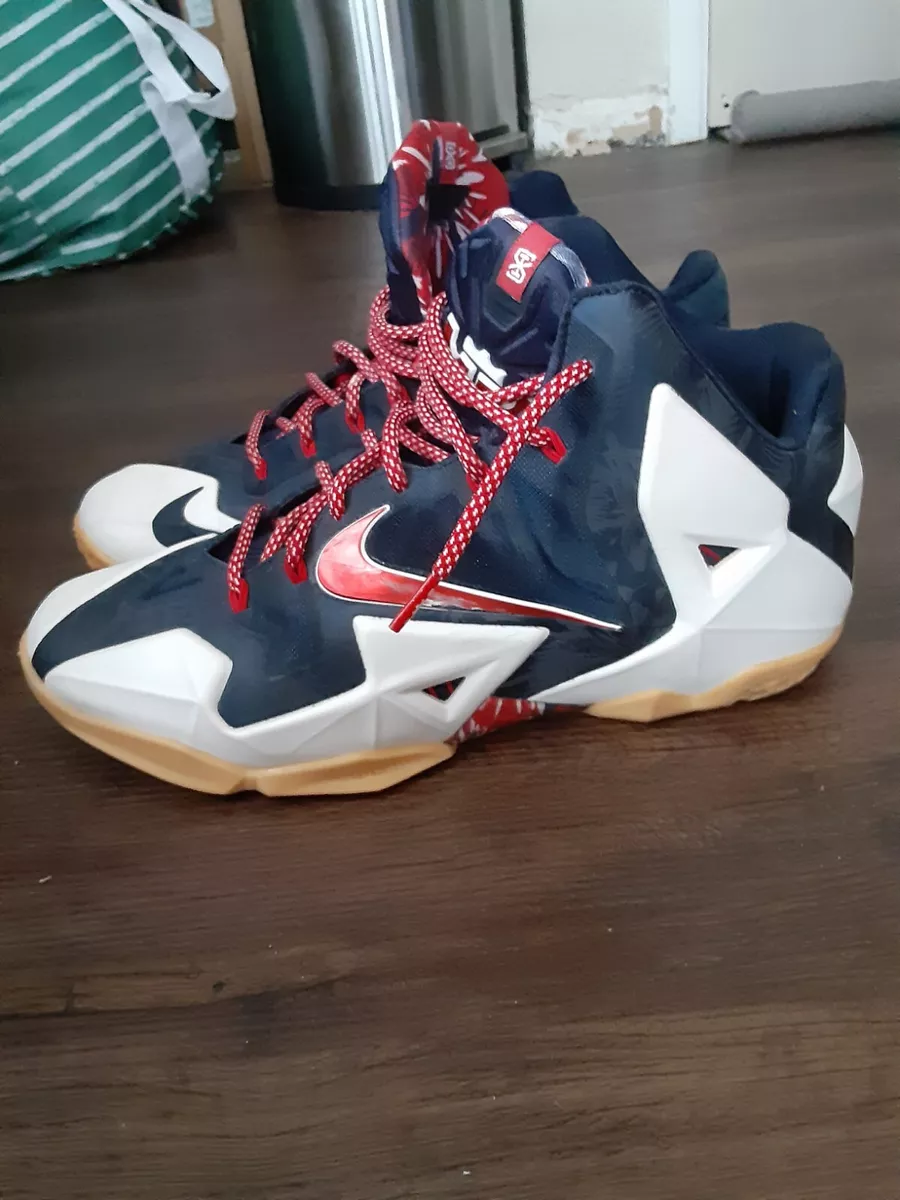 Lebron 11 hotsell independence day