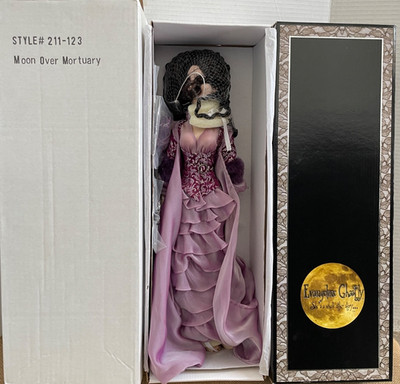 WILDE IMAGINATION EVANGELINE GHASTLY MOON OVER MORTUARY DOLL NRFB