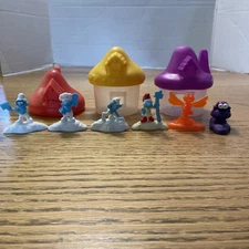 Smurfs 2017 Lost Village & Friends McD’s Mushroom Houses & Character Set of 9