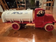 Ertl 1926 Mack APICS Tanker Truck Bank