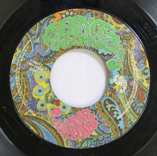 Soul 45 Prince & The Revolution - Raspberry Beret / She'S Always In My Hair On