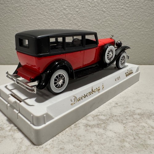 Duesenberg J Solido Age d'or #4156 Die-cast 1:43 scale MIB Red - Picture 8 of 12