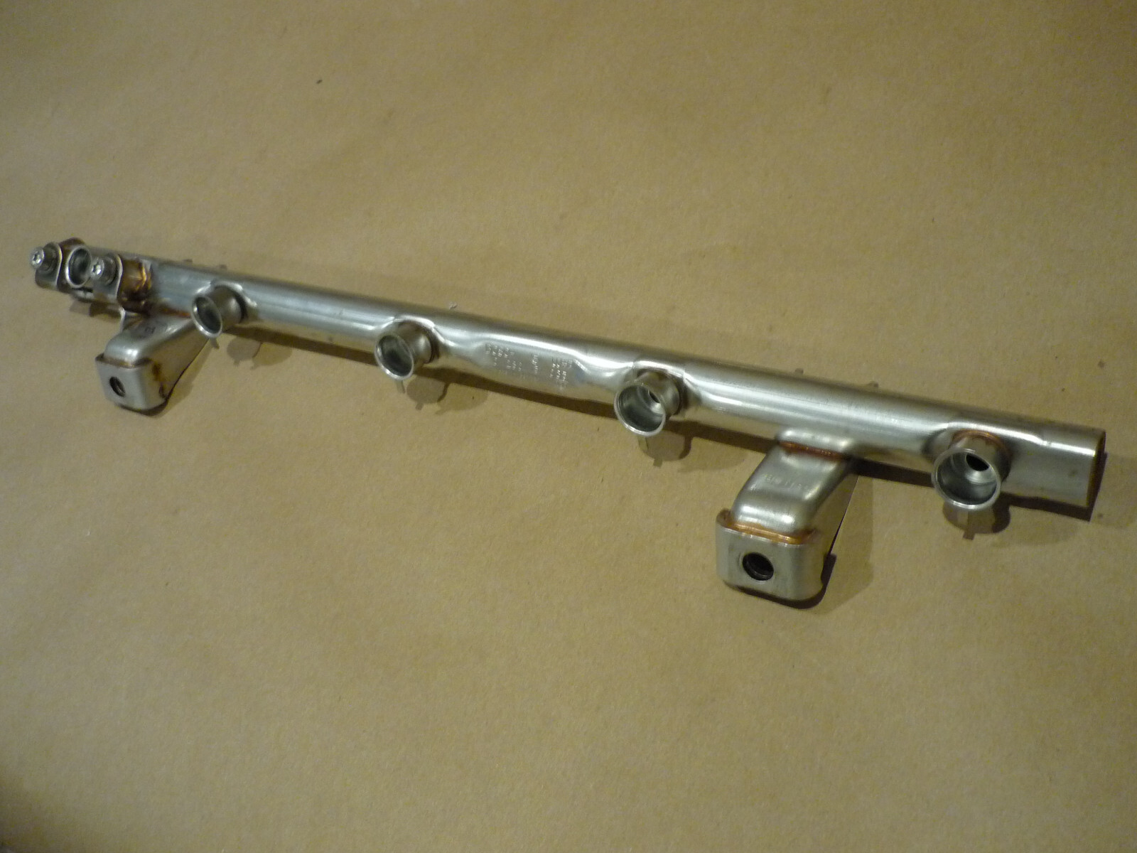 Ferrari 355 -LH Fuel Pipe/Fuel Rail Wthout Regulator (NEW) - P/N 172560