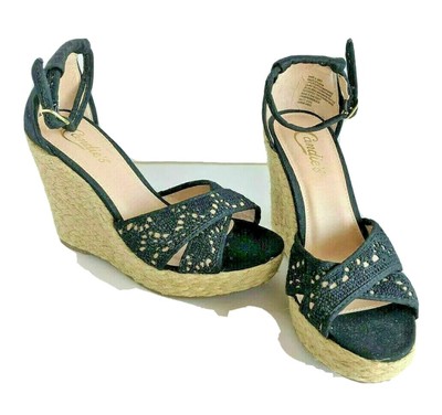 juniors platform sandals