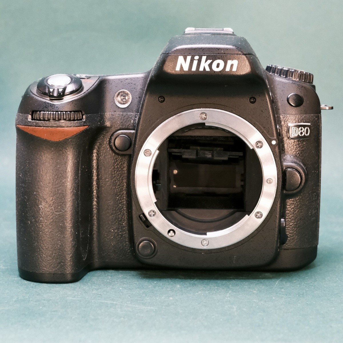 Nikon D80 SLR Camera Body Only See Description For Parts Or Repair