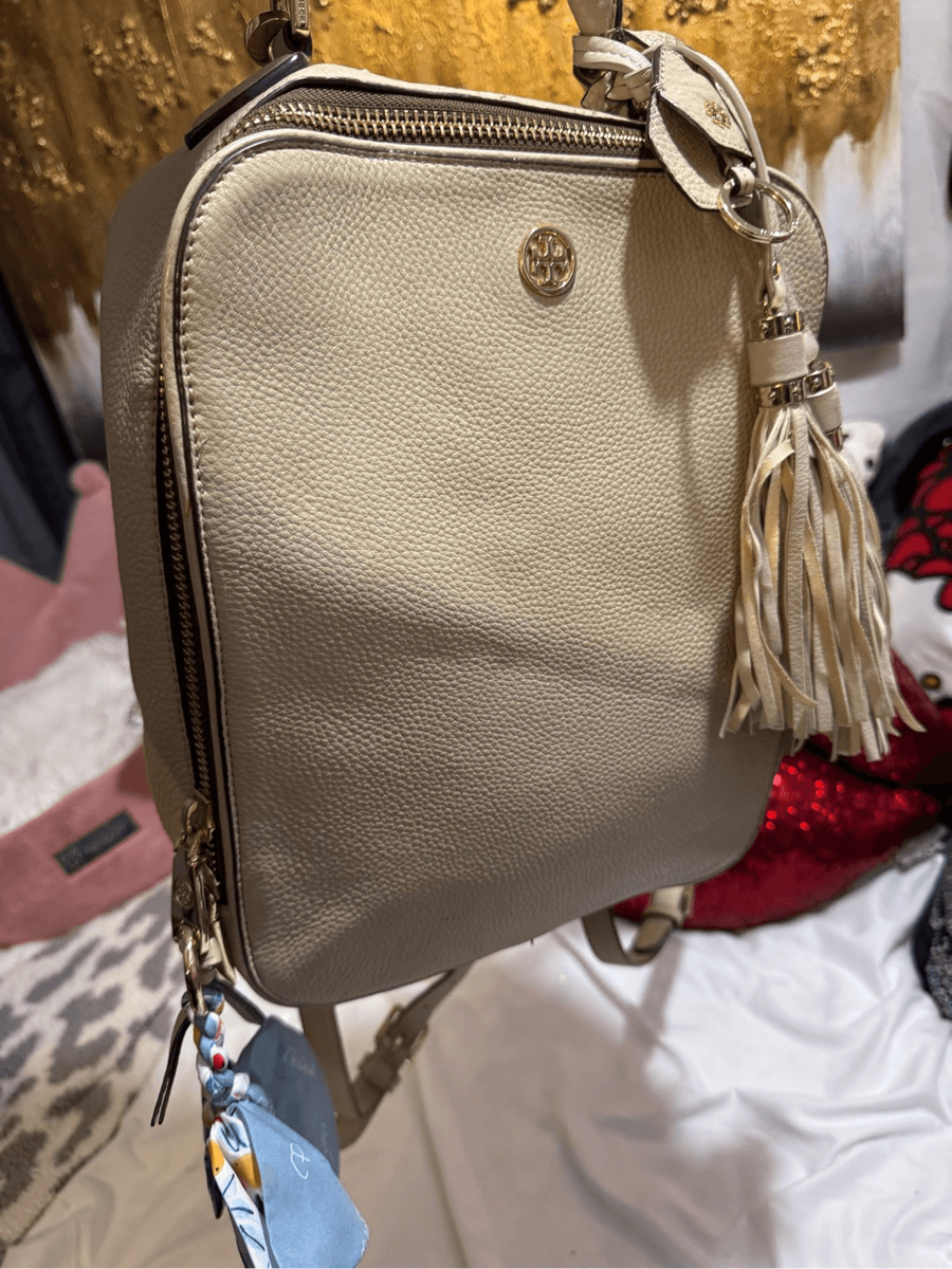 Tory Burch tan leaTher convertible square box backpack bag  display picture 2