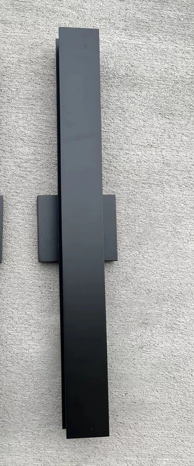 Tech Lighting 700BCBAU24B-LED930 Black BAU Bath Fixture. Comes As Shown - Image 2 of 4