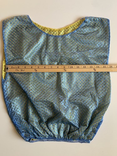 New 12 Reversable Youth Scrimmage Vest Blue/Yellow - Picture 2 of 12