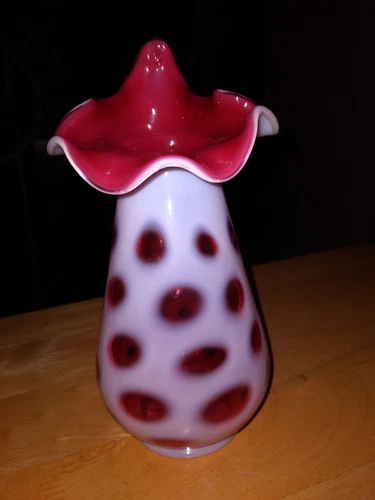 FENTON ART GLASS CRANBERRY OPALESCENT COIN DOT JIP Jack in the Pulpit VASE 8"