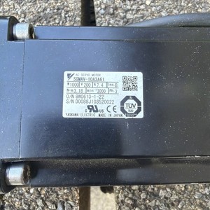 yaskawa servo motor  SGMAV-01A3A61