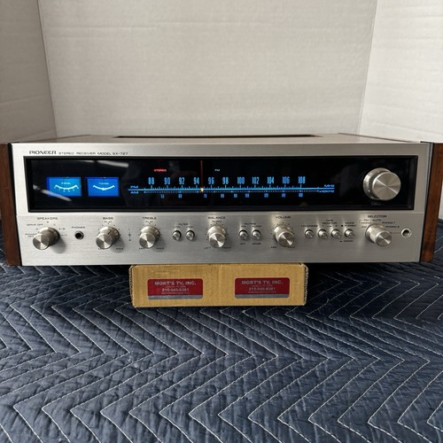 PIONEER SX-727 VINTAGE AM/FM STEREO RECEIVER - SERVICED - CLEANED - TESTED