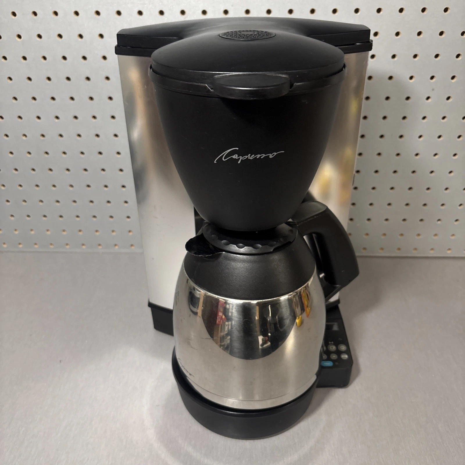 Capresso 440 Coffee Maker Programmable 10-Cup Stainless Steel Carafe Tested