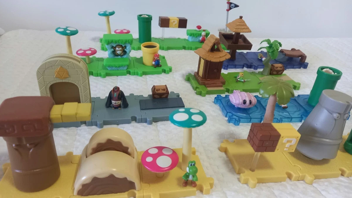 Super Mario and Zelda x8 figure lot MICRO LAND World of Nintendo + Figures