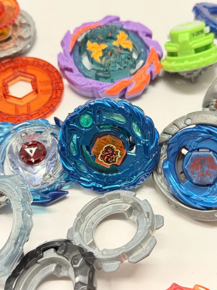 Mixed Lot of Beyblade Metal Takara Tomy Rippers Parts Set - Image 3 of 4