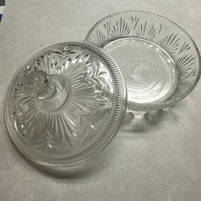Vintage Avon Clear Glass Trinket Dish , Candy Dish, With lid intricate design