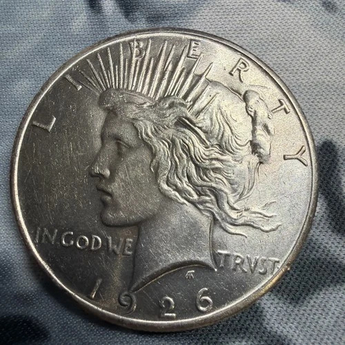 1926 P PEACE SILVER DOLLAR UNGRADED! BEAUTIFUL COIN! AU