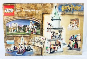LEGO #4709 Harry Potter: Hogwarts Castle INCOMPLETE with Manual and box