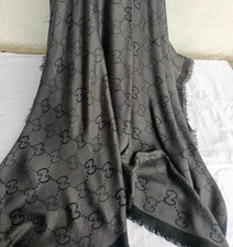 Authentic GUCCI Shawl Scarf Blend Wrap wool silk metal excellent condition.