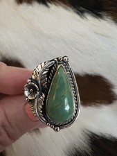 Kingman Turquoise Sterling Silver Navajo Style Decorative Ring Size 6.5 - 8.9Gm
