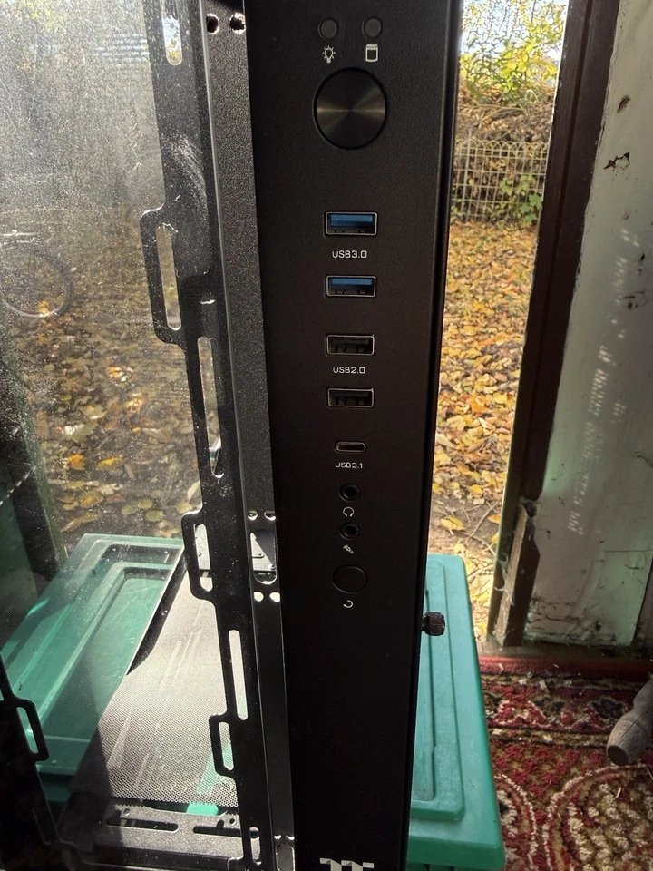 PC-Gehäuse - Bild 4 von 4