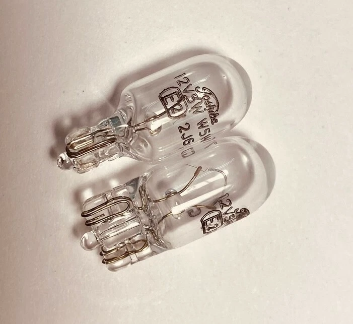 4 лампы лот - подлинный TOSHIBA - лампа деталь No W5W-E2-2J6 (12V 5W) - 4 лампы - Изображение 2 из 4