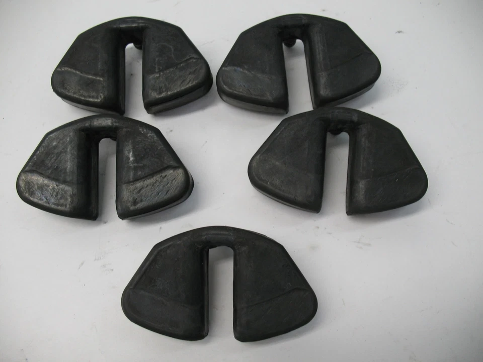 1997 SUZUKI BANDIT GSF600 S REAR WHEEL DAMPERS SHOCK ABSORBERS - Image 3 of 3