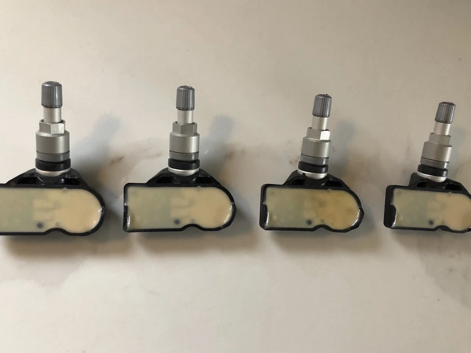 Set of Four (4) OEM GENUINE BMW TPMS F10 5-Series 528i 535i 550i 6798872 - Image 3 of 3