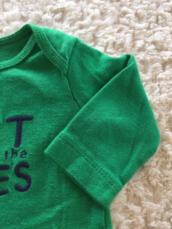 Conjunto Just One You Boys REGALO A LAS DAMAS Papá Noel Verde Pantalones de una pieza 3 meses Foto 4 de 4