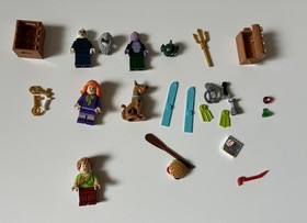 LEGO Scooby-Doo Haunted Lighthouse 75903 Built 100% Complete No Box RARE Daphne 