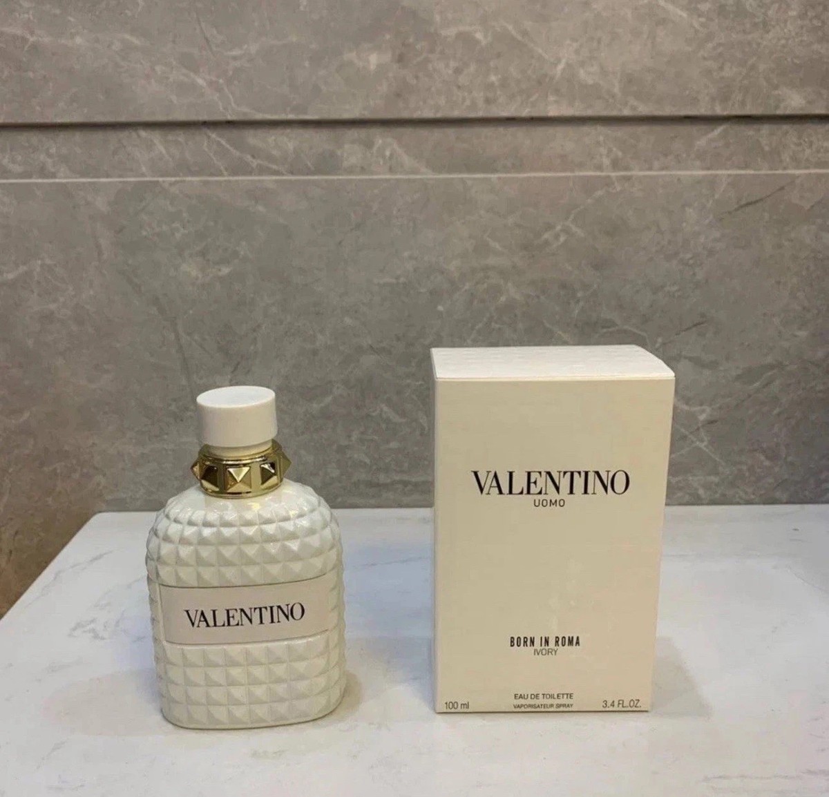 VALENTINO UOMO BORN IN ROMA IVORY EAU DE TOILETTE SPRAY FOR MEN