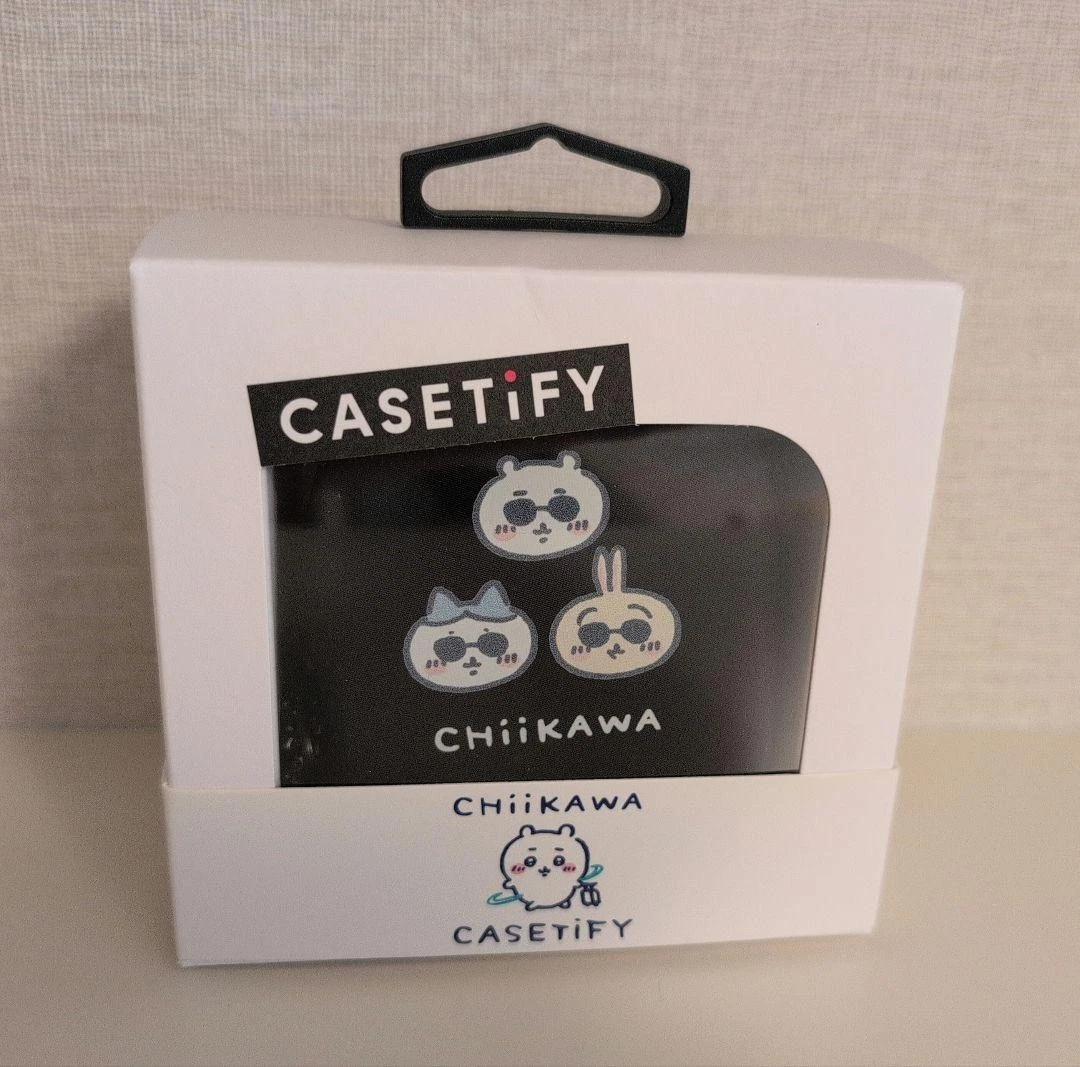 Chiikawa CASETiFY Wireless Earphone Pouch