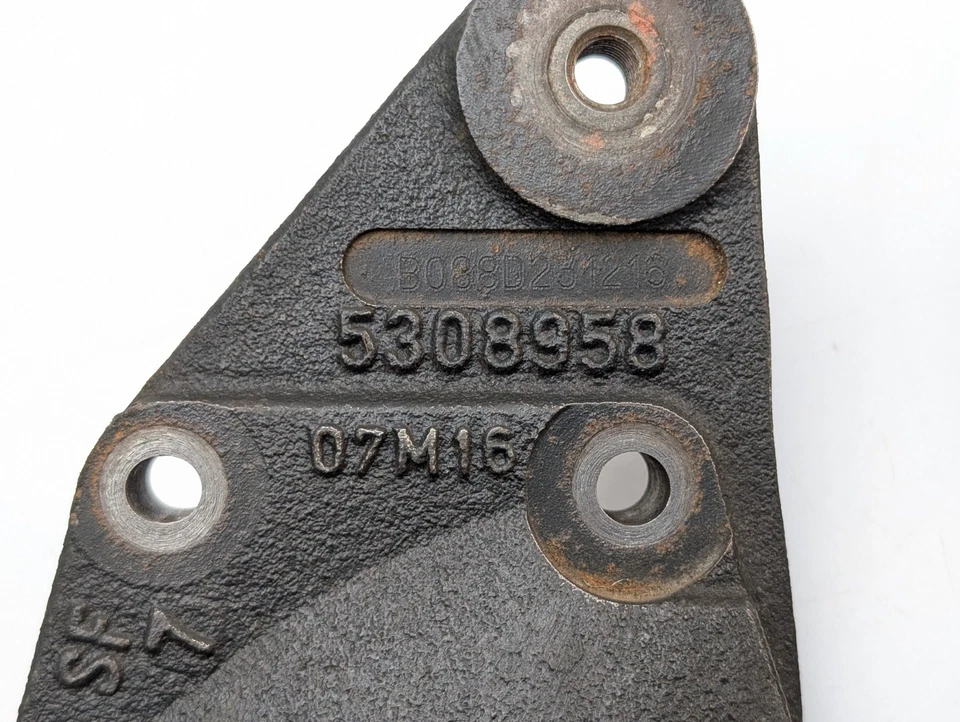 Cooling Fan Hub Assembly & Pulley 2013-2018 Ram Cummins Diesel 6.7L 5308958 — 第 3/4 张图片