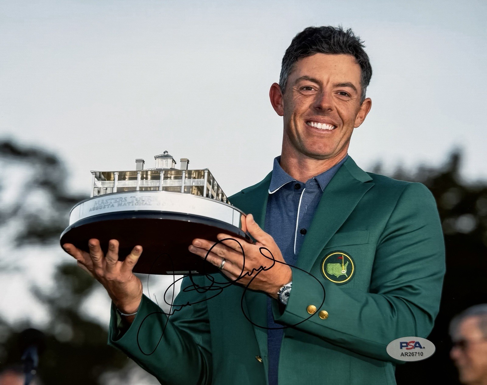 Rory Mcilroy Signed 8x10 Photo Masters Trophy Celebration Win PSA DNA COA Auto
