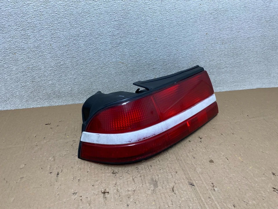 1990 1991 Mitsubishi Eclipse левый драйвер LH задний фонарь оригинальный U0627 DG - Изображение 3 из 4