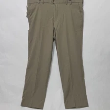 Dockers Golf Performance Pants Relaxed Fit Flat Front Khaki Men 44x32 New