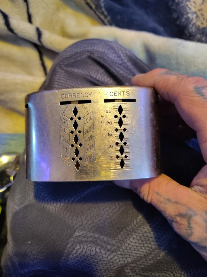 Banco ahorrador estable Fortune Favors 1936 de colección Foto 3 de 4