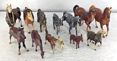 Vintage Lot Of 15 1950's-60's Plastic toy Horses Various Brands Breyer Hong Kong