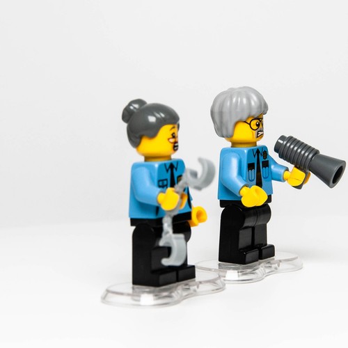 (Lof of 2) LEGO Movie Ma & Pa Bad Cop Minifigures Kragle 70809 (tlm019 tlm020) - Picture 5 of 6