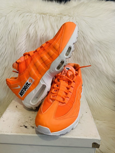 Nike Air Max 95 SE Size 8 Just Do It 