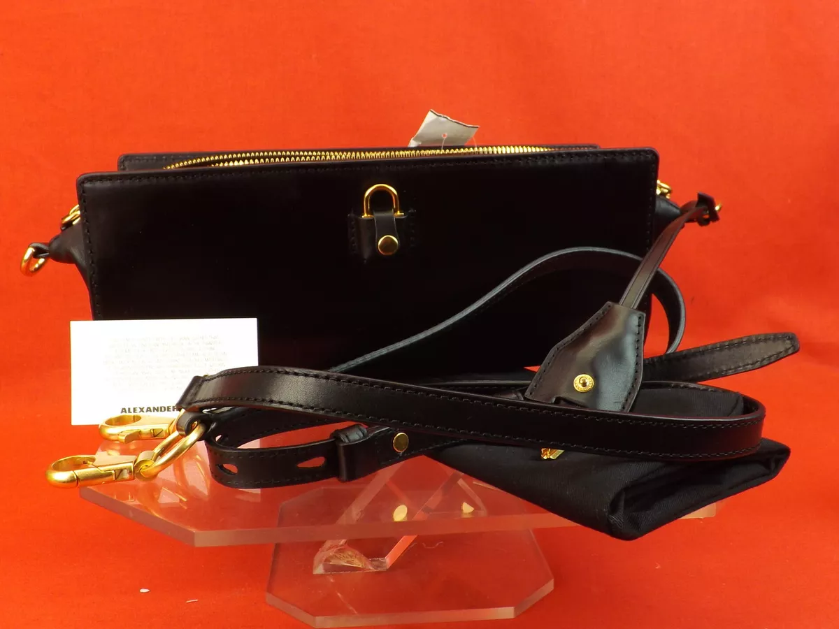 NWT ALEXANDER WANG BLACK LEATHER PELICAN CROSS BODY SLING BAG CLUTCH 750
