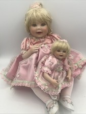 Muñecas Queen Elizabeth & Queen Elizabeth Tiny Tot Marie Osmond rosas de porcelana