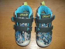 Boys PLAE Max Sneakers Hi Top Double Strap Closure CLEAN Blue Gray Camo Sz:9C