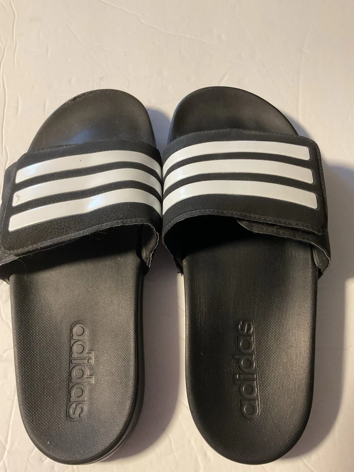 Adidas Sandals Youth 4 Adilette Slides Black Striped Open Toe Casual Comfort - Image 2 of 4