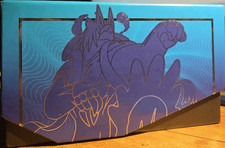 Pokémon Sword & Shield Battle Styles Elite Trainer Box w/Card Sleeves, Dice