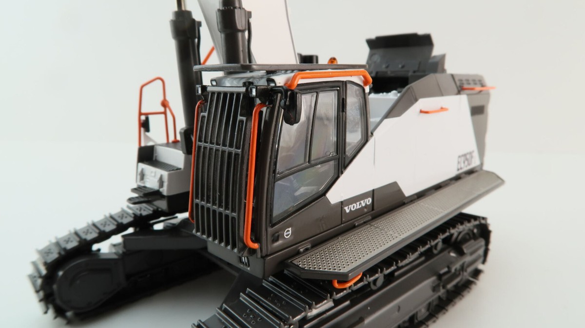 WSI VOLVO EC950EL 1/50 スケールモデル Volvo Merchandise. EC950F 1:50 Scale Model