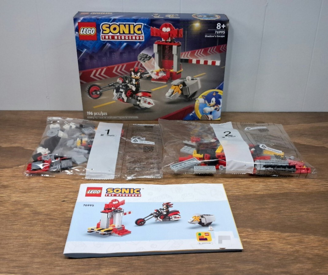 LEGO Sonic the Hedgehog Shadow's Escape 76995 Set No Minifigure, Build Complete